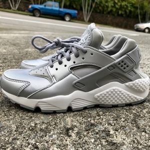 Nike Air Huarache Run SE